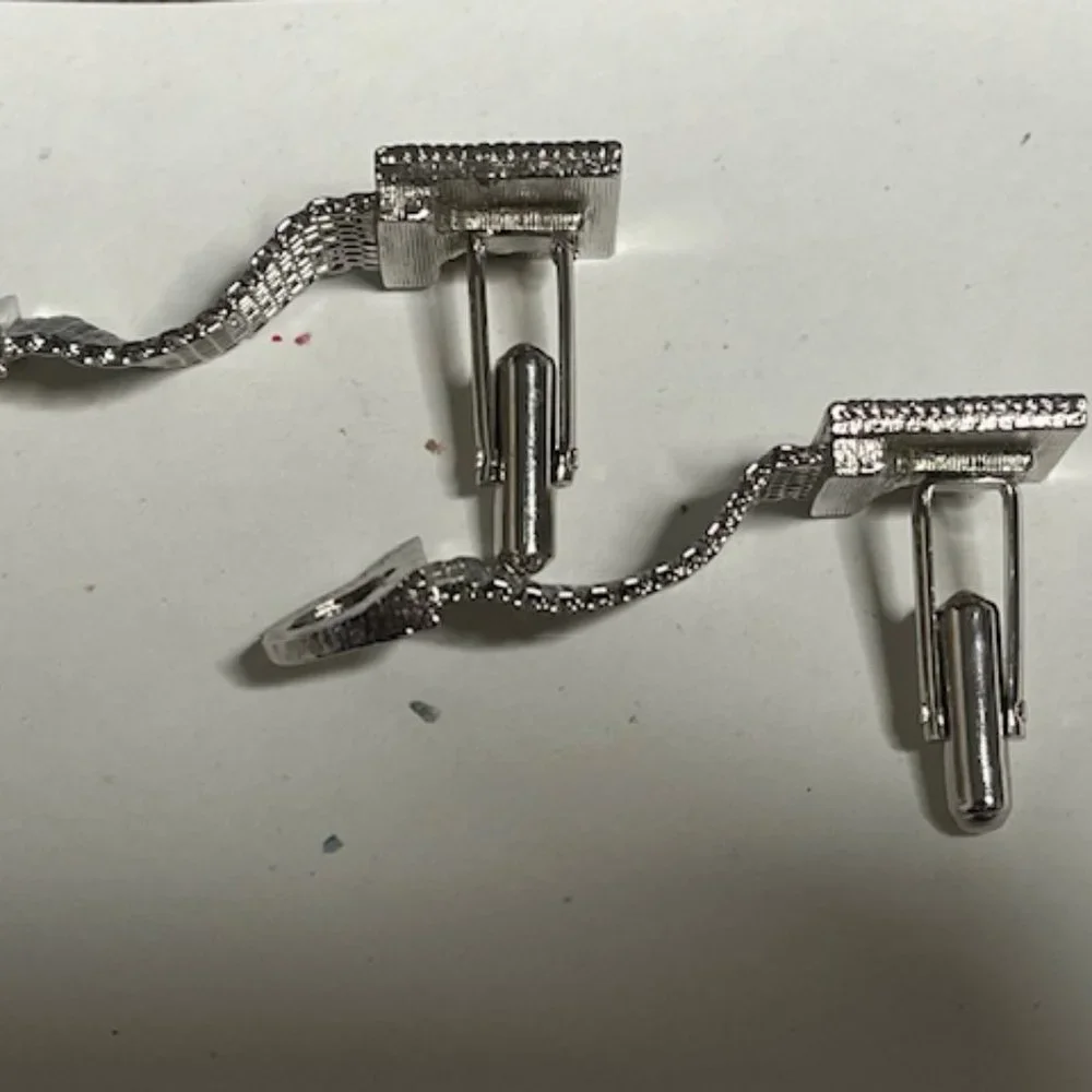 VTG Silver Tone Mesh Wrap Square Frame Flip Cufflinks Retro Gift